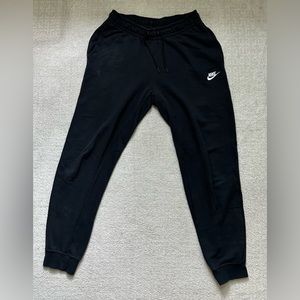 Nike Sportswear Essential Fleece Pants Women's
